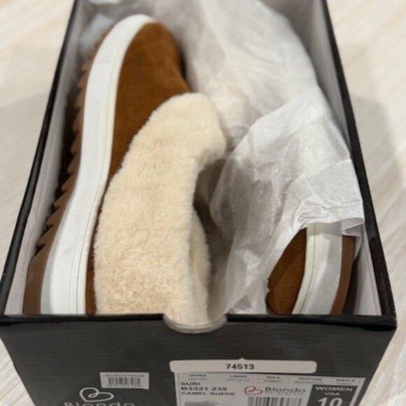 BLONDO "Suri" Suede Fur-lined Waterproof Slip-on Shoe/Slipper - Picture 2 of 9